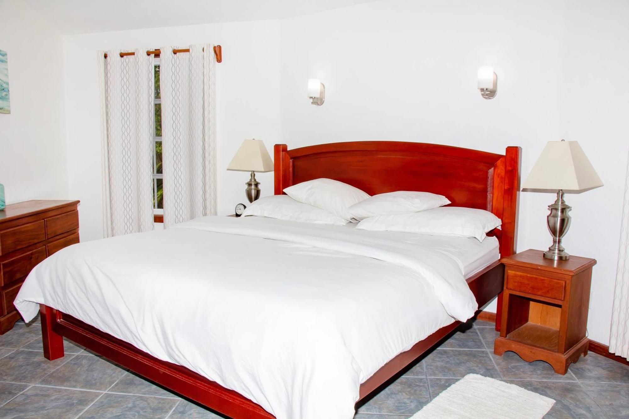 White Sands Cove San Pedro  Room photo